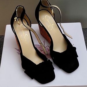 Jessica Simpson Wedge Heels, size 7, black/tan